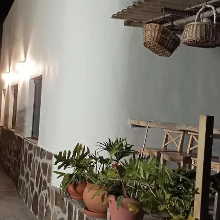 アパート Independent House In Rural Setting *