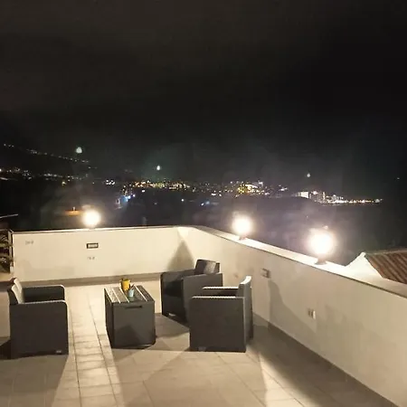 Lägenhet Independent House In Rural Setting *